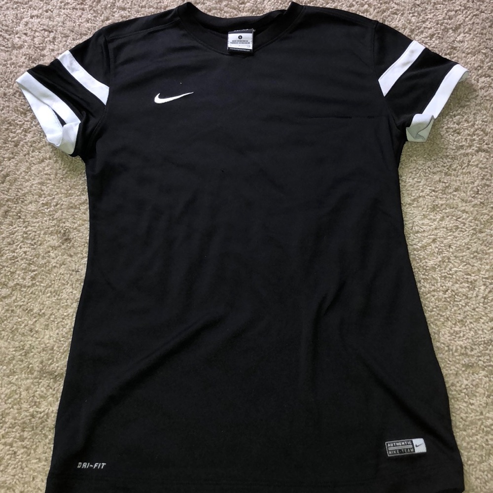 Nike shirt